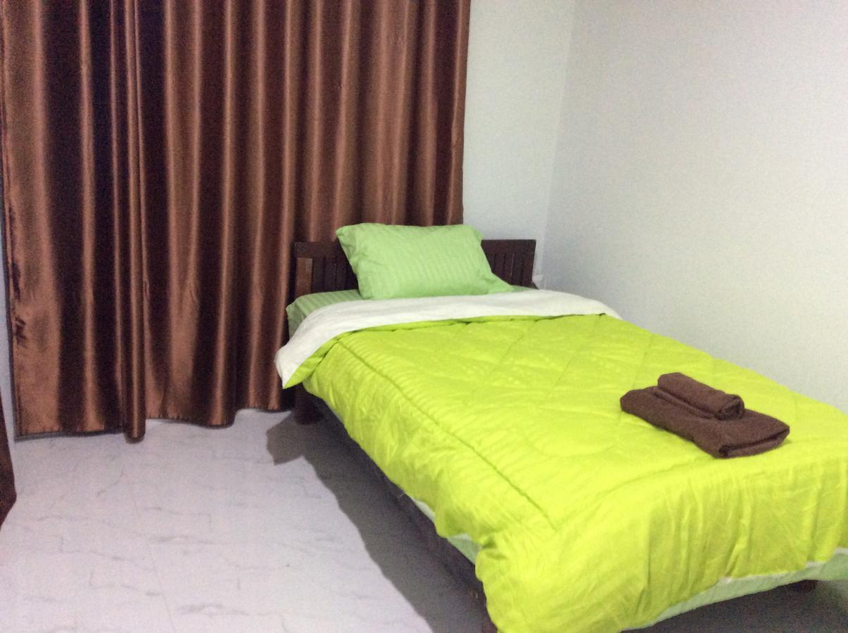 The Point At Airport Aparthotel Nai Yang Beach Exterior foto